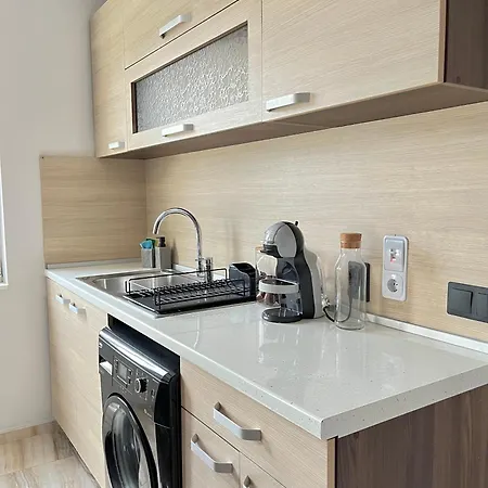 Rent-a-home Apartman